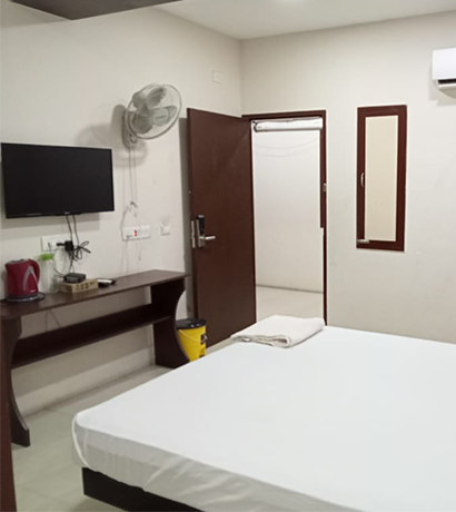 Air-Conditioned Guest Room with TV